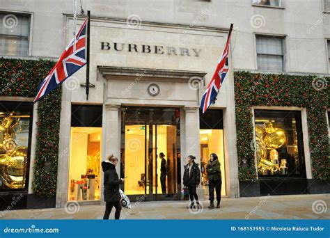 burberry london brand|burberry factory shop london online.